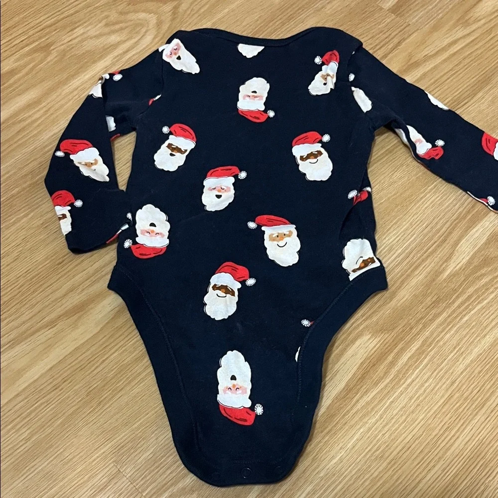 Old Navy Toddler Christmas Long Sleeve Bodysuits 12-18M‎
